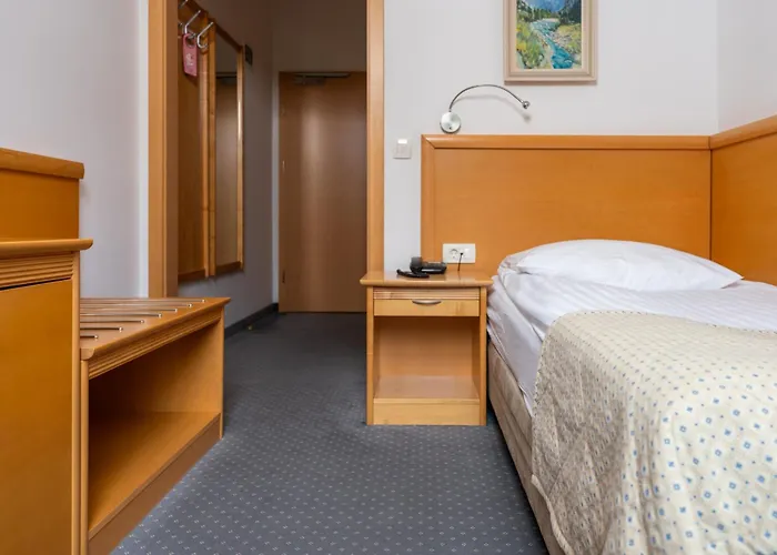 Hotel Jezero